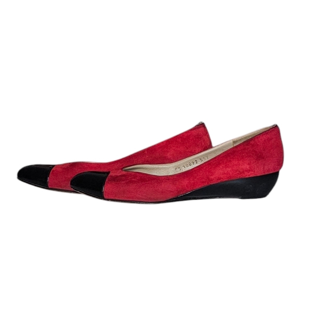 Vintage Salvatore Ferragamo 2 Tone Red Suede Black Toe Cap Low Wedge Heels sz 8